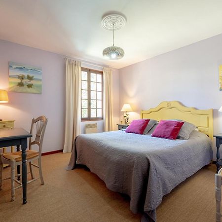 La Maison Du Rouge Gorge - Charmante Maison Climatisee Avec Piscine Pontevès エクステリア 写真